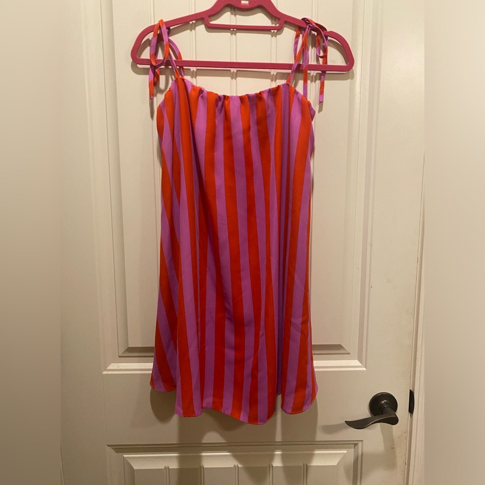 pink and purple flow dress.